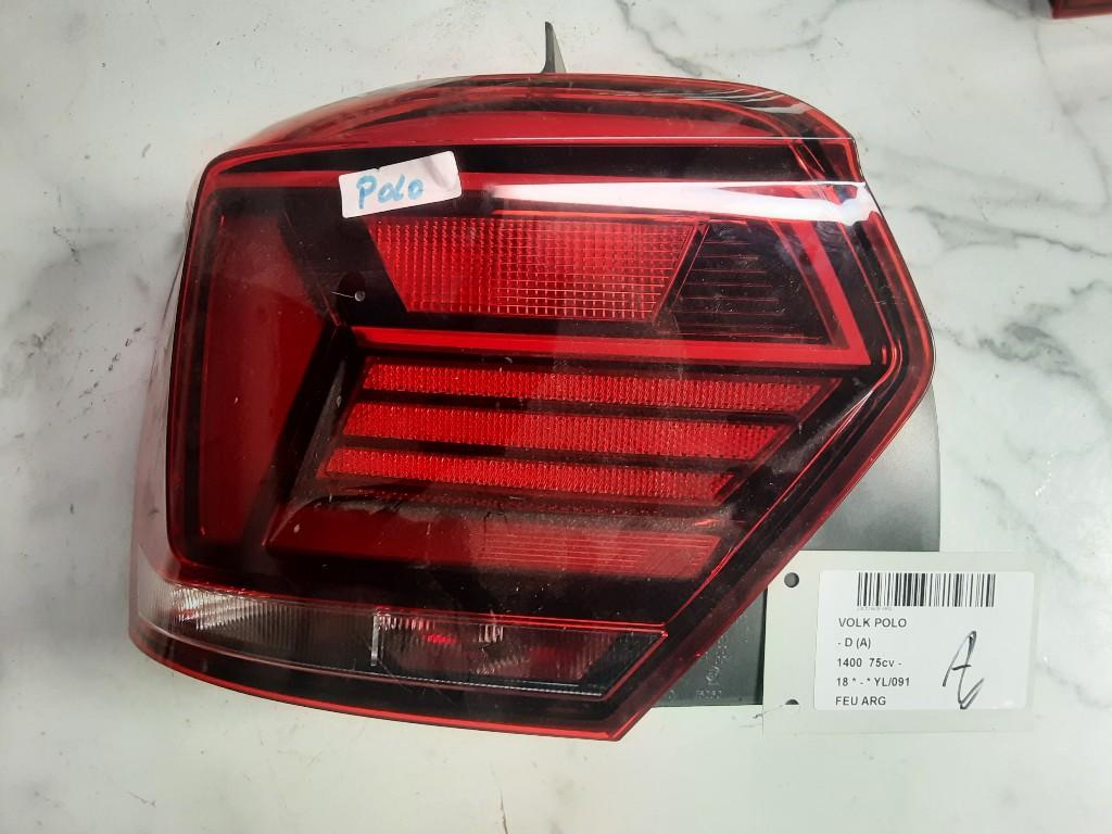 ACHTERLICHT LINKS Volkswagen Polo VI (AW1) (2G0945095B), Gebruikt, Volkswagen, Mevr. I. Hauben, Rue de l'Espoir 34 34
4030  GRIVEGNÉE, BE