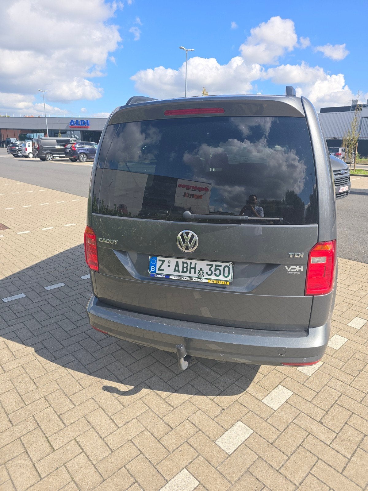 VW CADDY 2LITRES TDI MAXI 7 PLACES, Achat, Entreprise, 2 portes, Vitres électriques