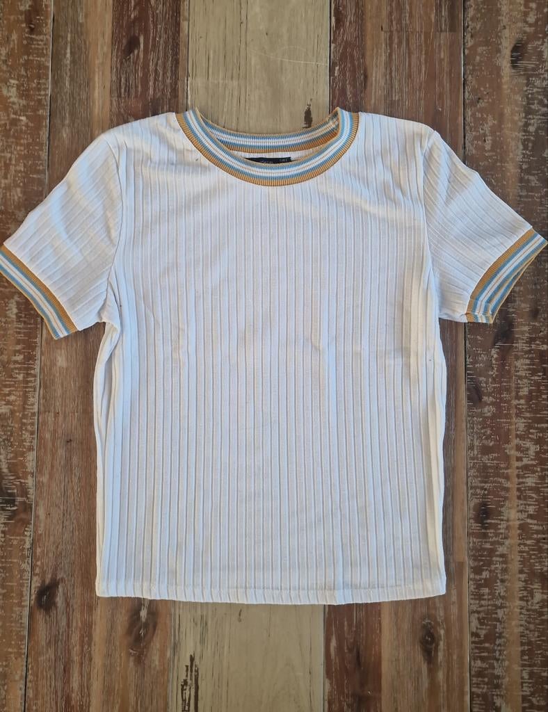 T-shirt femme Bershka S, Wit, Zo goed als nieuw, Korte mouw, Maat 36 (S)