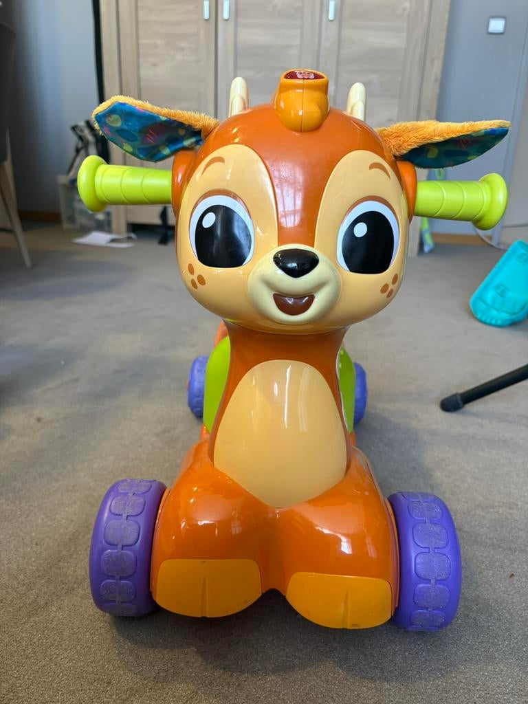 Hoefje Hert, loopwagen Vtech, Ophalen, Zo goed als nieuw
