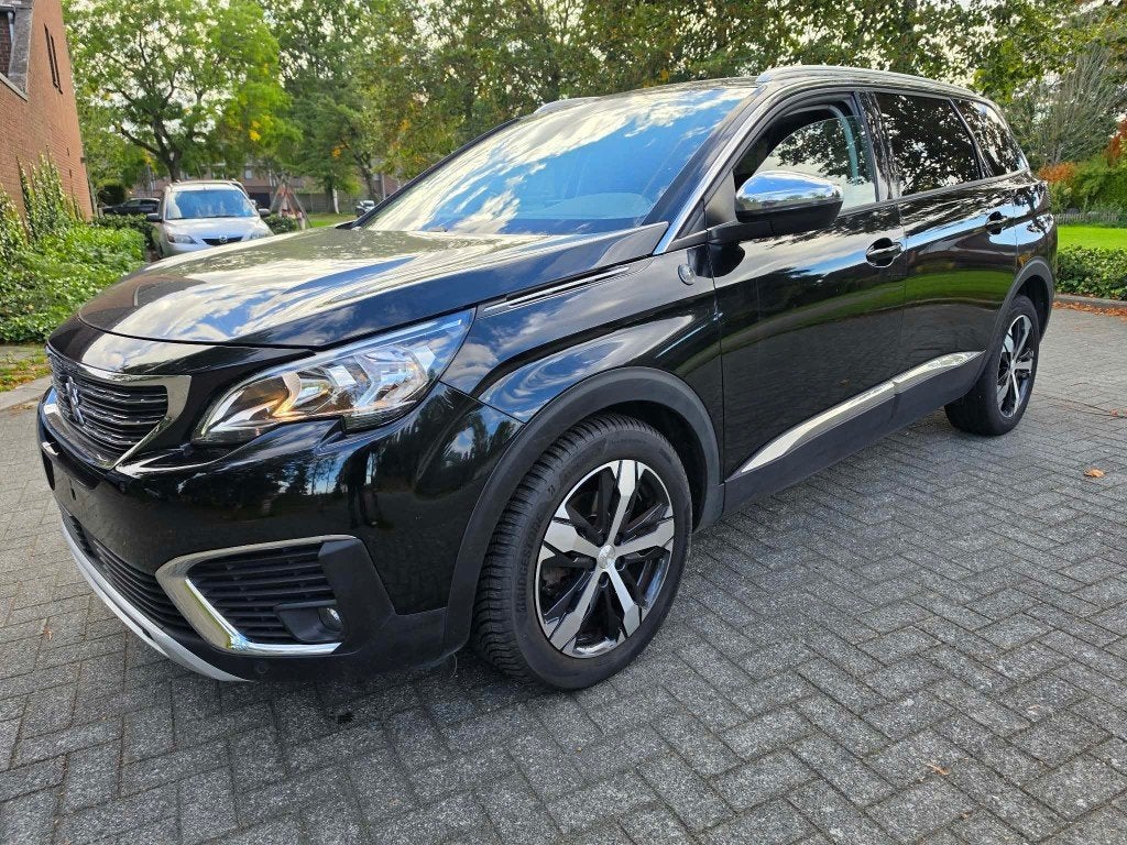 Peugeot 5008 1.2i Crossway 7 Pers Automaat Panorama, Navi, Automaat, Monovolume, 1199 cc, Alcantara