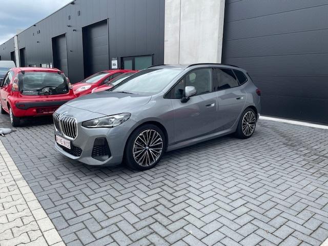 BMW 223I Active tourer, Automaat, M-Pakket, Panoramisch dak, Autos, BMW, Achat, Euro 6, Entreprise, Entretenue par le concessionnaire