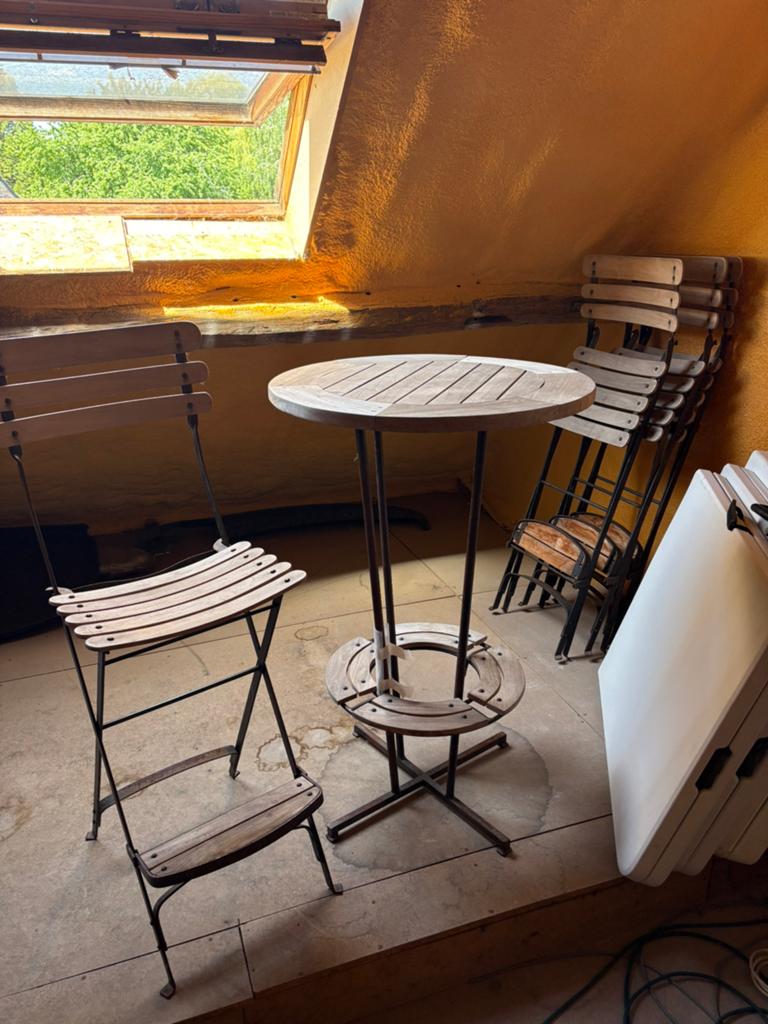 Hoge tafel met 4 stoelen, Tuin en Terras, Ophalen, 4 zitplaatsen, Zo goed als nieuw, Tuinset