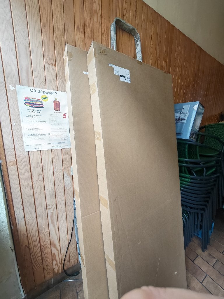 Bureau gaming  ikea, Neuf, Bureau gaming, Autres matériaux, Enlèvement