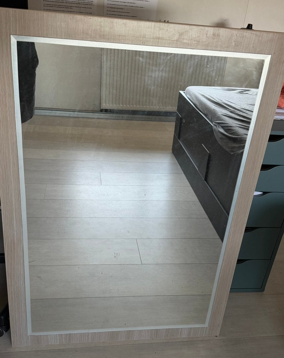 Miroir, Enlèvement, Comme neuf