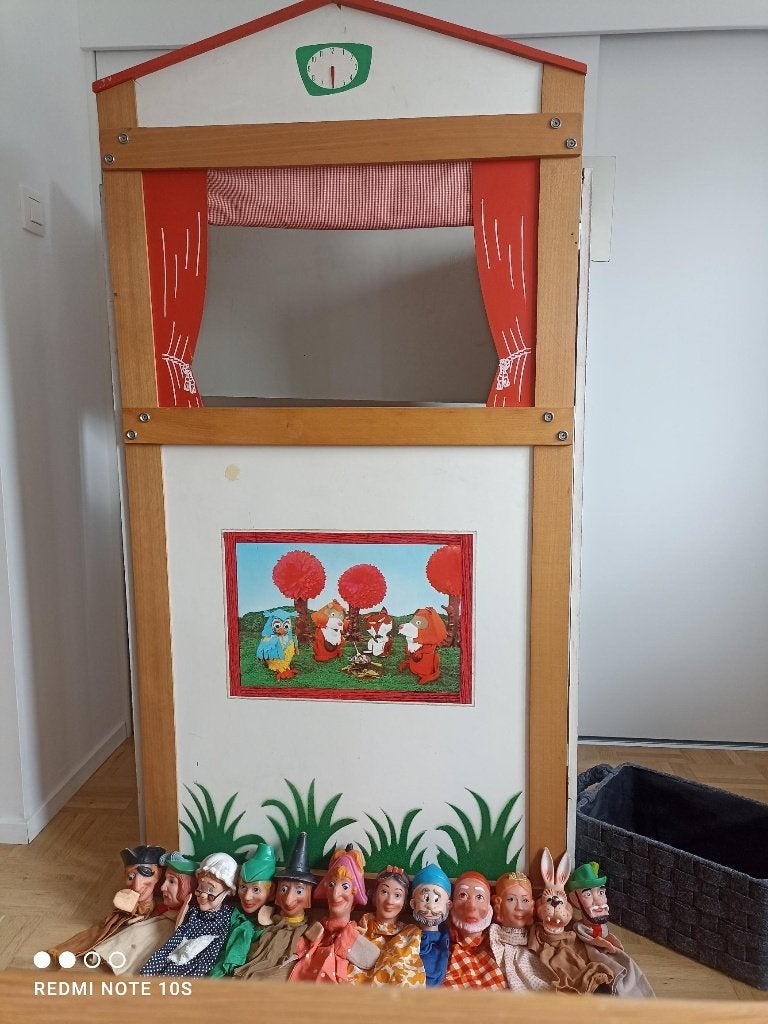 poppenkast, Ophalen