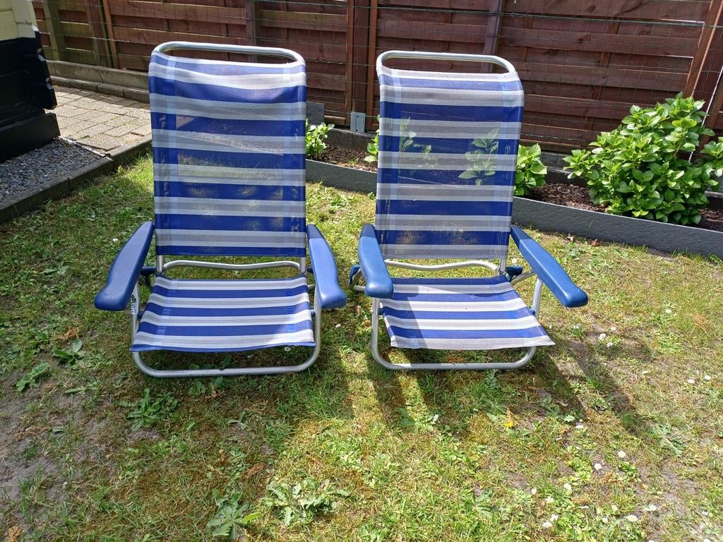 Verstelbare strandstoelen, Ophalen