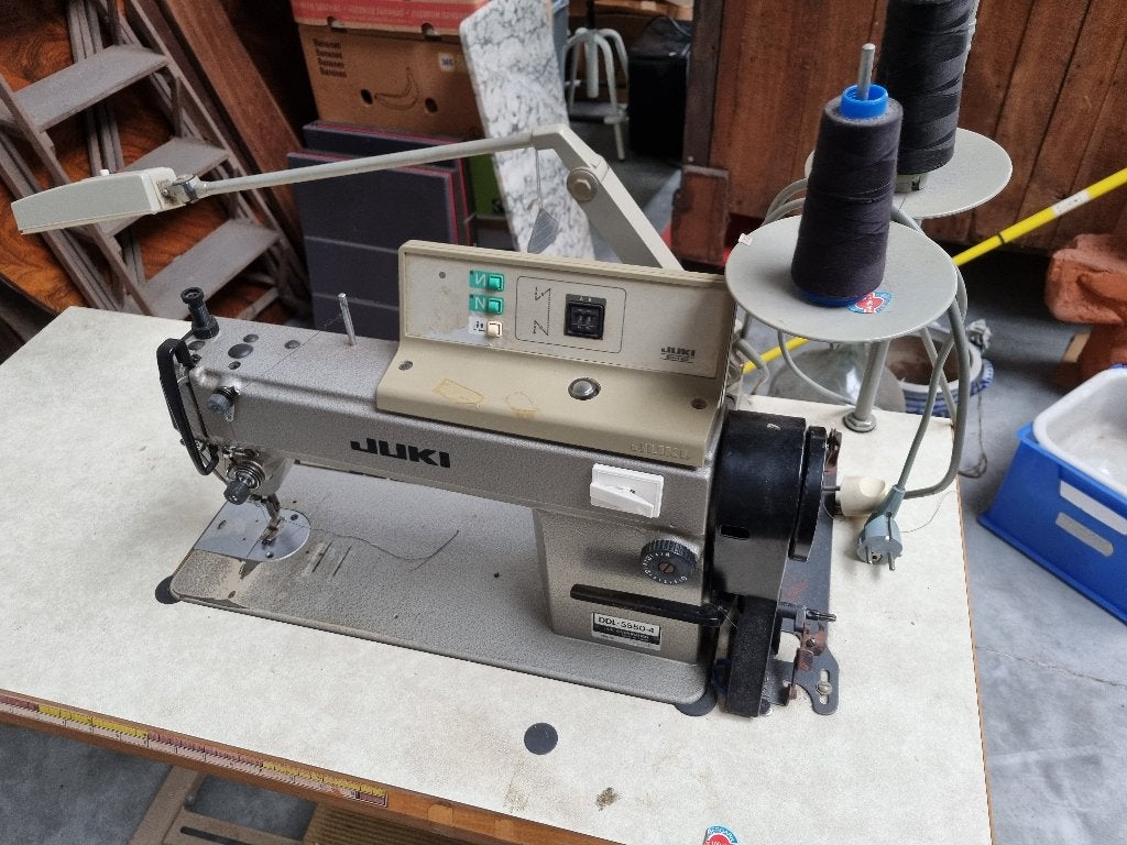 Naaimachine JUKI DDL-5550-4, Enlèvement, Utilisé, Machine à coudre