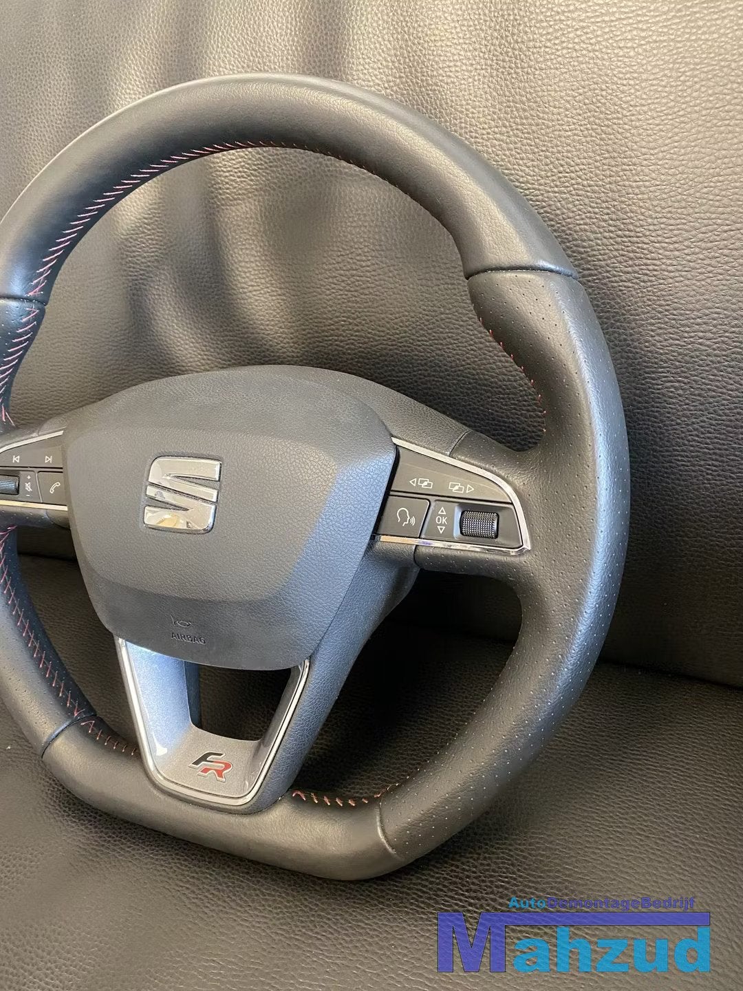 SEAT IBIZA 4 FR Stuurwiel stuur met airbag sportstuur 2016, Autos : Pièces & Accessoires, Autovia A-2, Km 585 585
08760  Martorell, ES