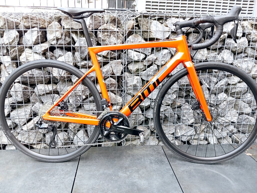 Bmc SLR Four 105 di2 gloednieuw, Fietsen en Brommers, 28 inch, Carbon, 10 tot 15 versnellingen, Heren