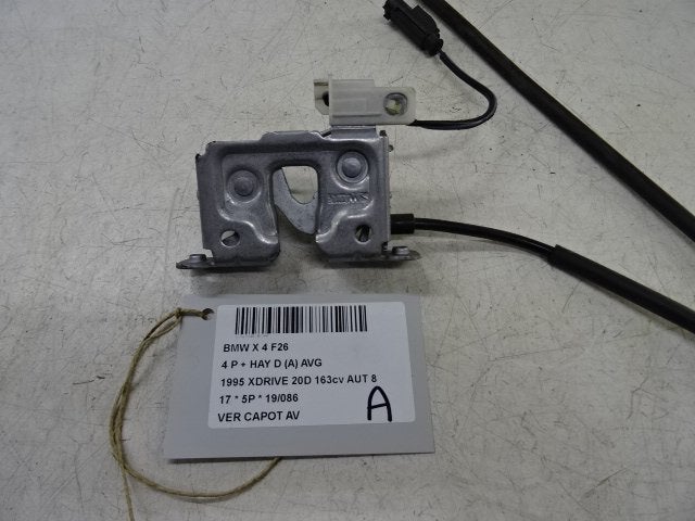 MOTORKAP SLOT BMW X4 (F26) (01-2014/03-2018), Gebruikt, BMW, Petuelring 130
80809  München, DE, Bayerische Motoren Werke AG
