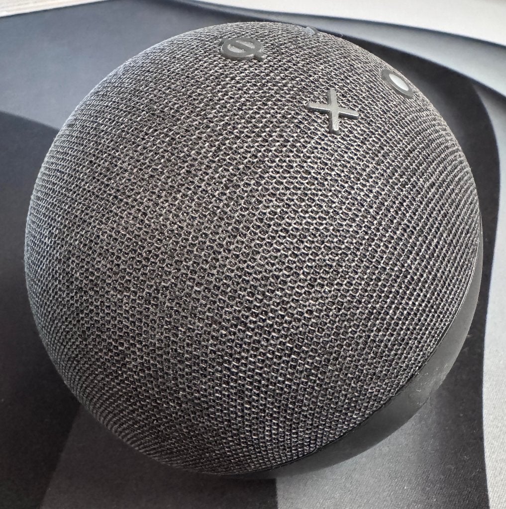 Amazon Echo Dot (5e gen / 2022) - zwart, Overige merken, Slimme speaker, Bluetooth, Ophalen of Verzenden