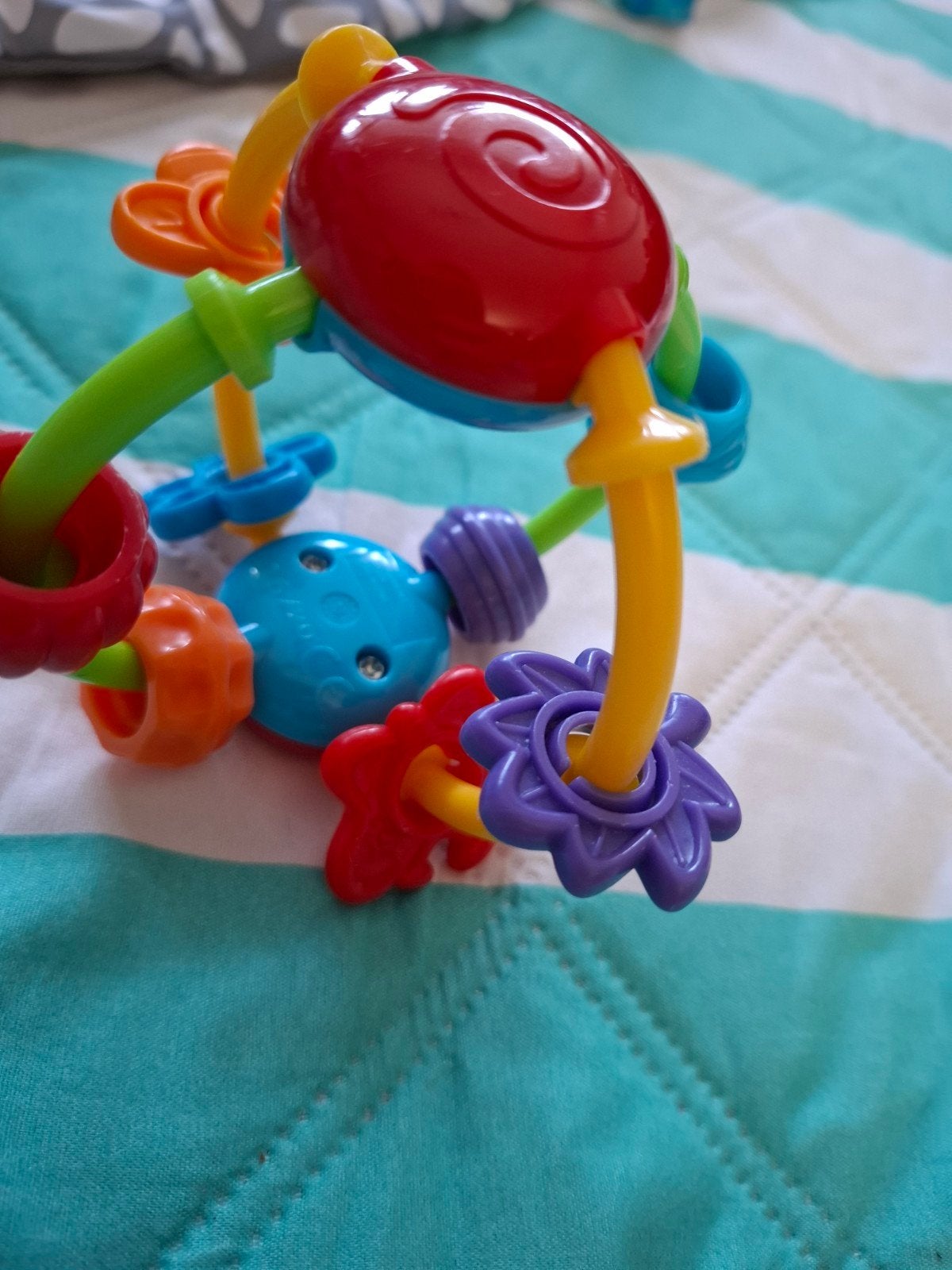 Baby speelgoed, Enlèvement