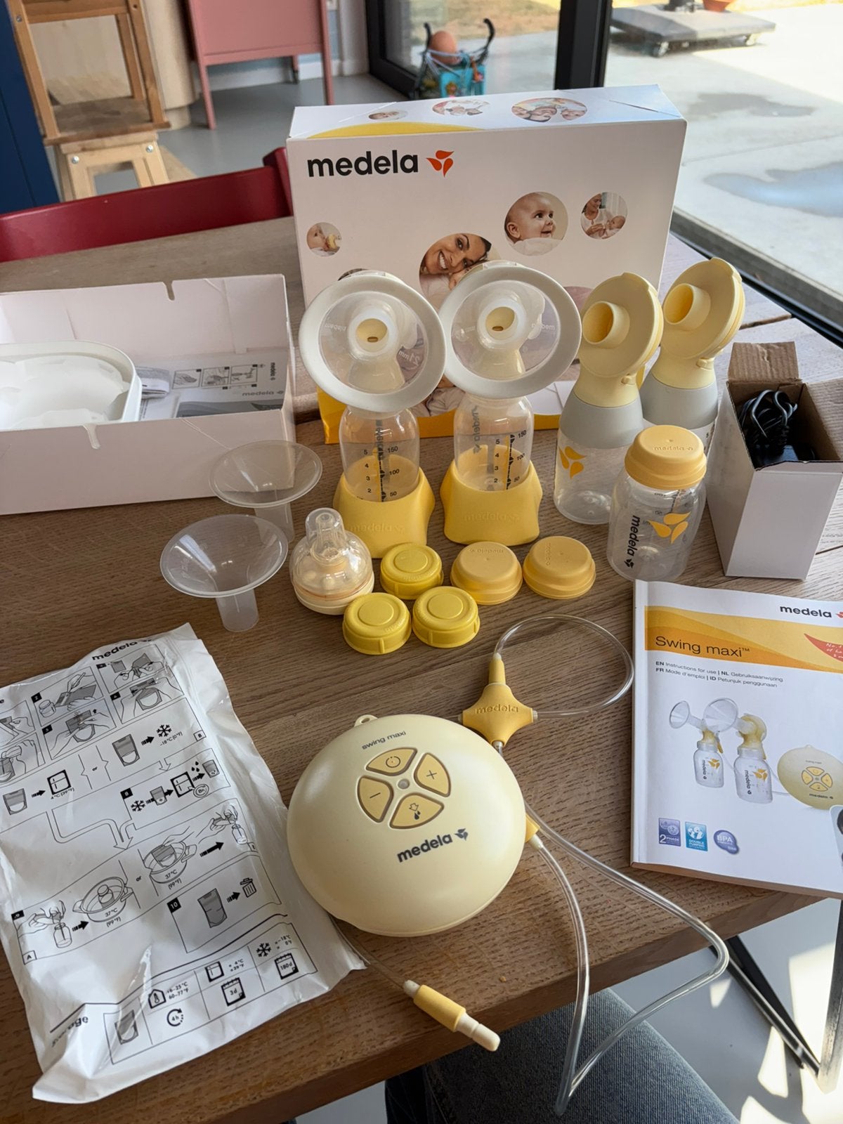 Medela swing maxi kolf, Kinderen en Baby's, Ophalen, Gebruikt, Borstkolf, Medela