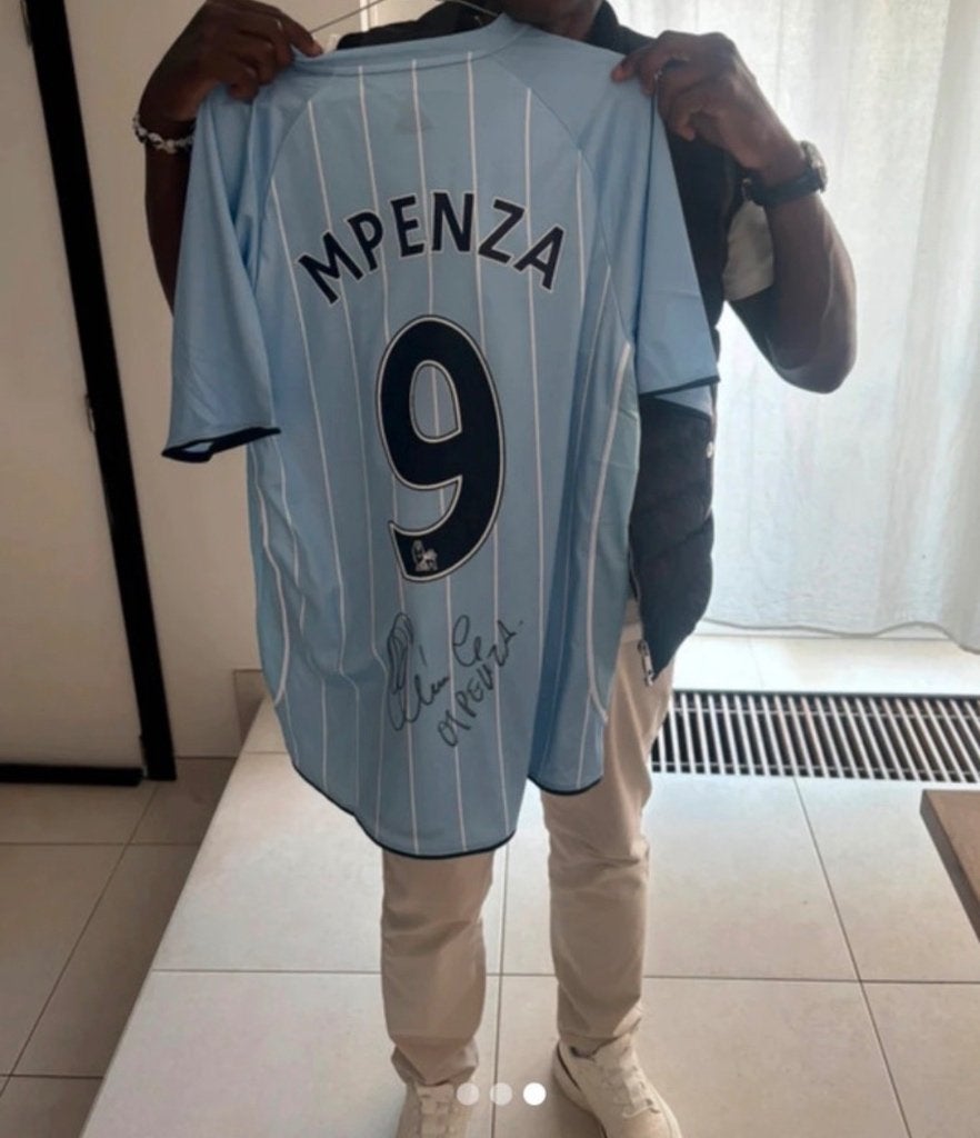 Vareuse Emil Mpenza singer, Vêtements | Hommes, Vêtements de sport, Enlèvement ou Envoi, Autres couleurs, Général, Comme neuf