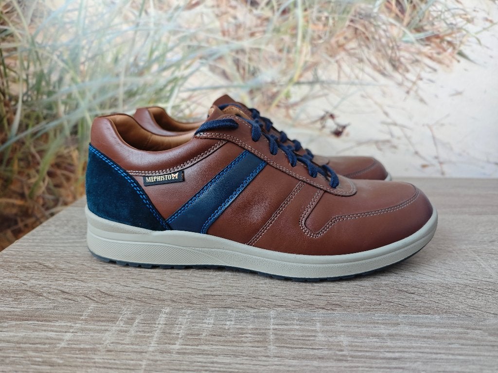 Mephisto maat 42 ( EUR 8 / US 8,5 ), Kleding | Dames, Schoenen, Mephisto, Bruin, Ophalen of Verzenden, Zo goed als nieuw