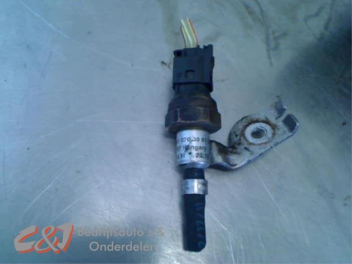 Capteur de pression carburant d'un Mercedes Vito, 3 mois de garantie, Utilisé, -, -