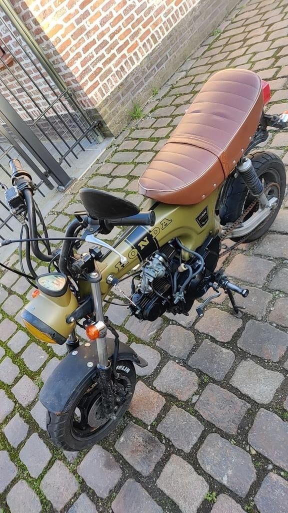 Skyteam Honda Dax 50 cc B-klasse, Enlèvement, Classe B (45 km/h), 4 vitesses, 50 cm³