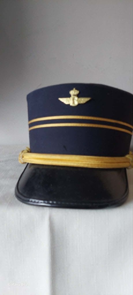 Pet NMBS  Vintage, Collections, Vêtements & Patrons, Enlèvement ou Envoi, Utilisé, Chapeau, Casquette ou Écharpe