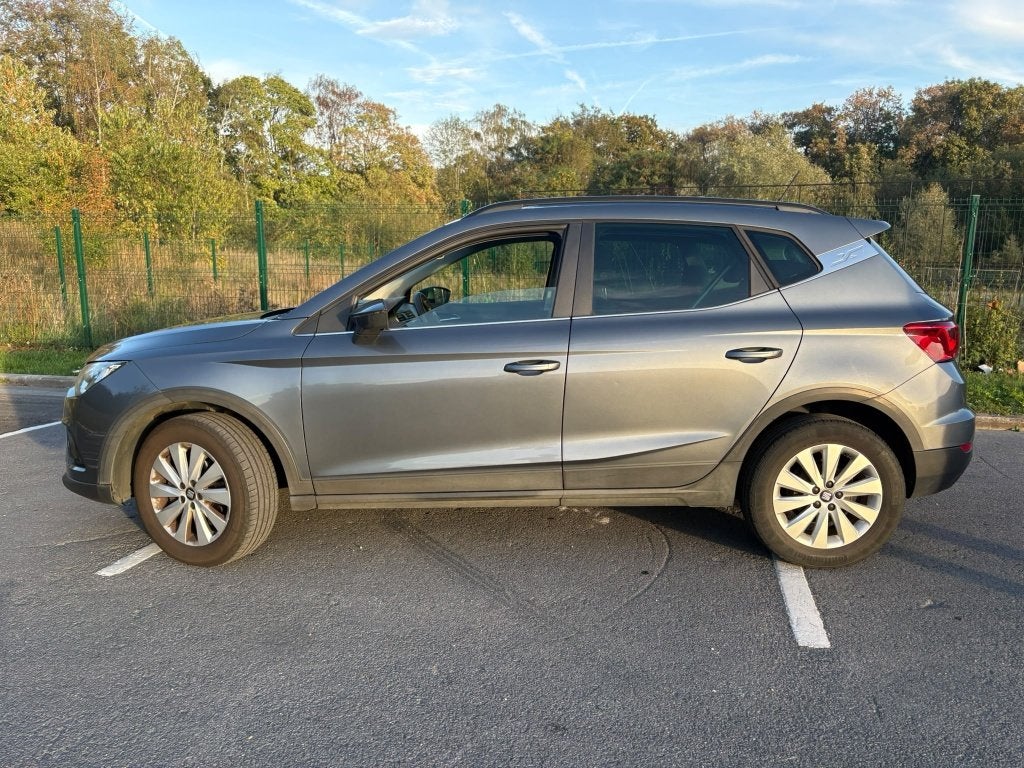 SEAT Arona 1.0 TSI Xcellence / CARPLAY / AIRCO / GPS, Autos, Argent ou Gris, Achat, 998 cm³, Entreprise