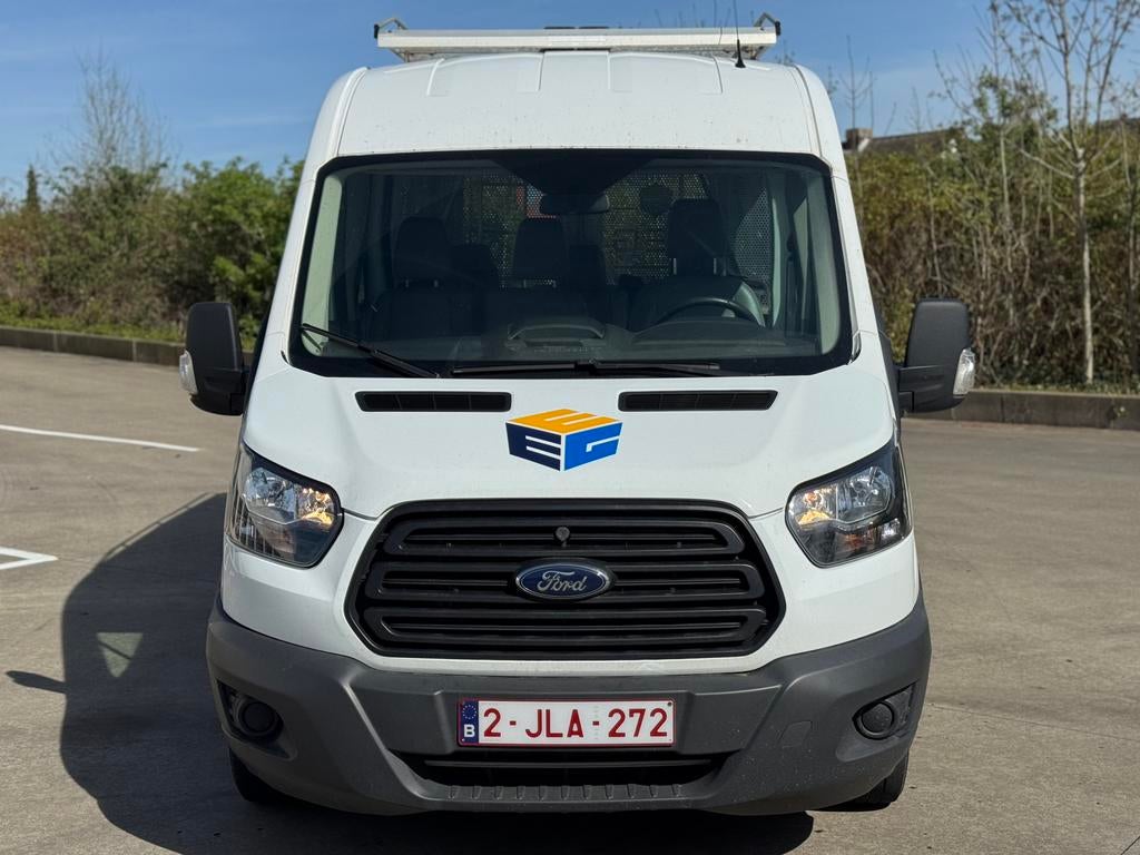 FORD TRANSIT / 2.0 DIESEL! / 9 PLAATS! / L2 / H2! / GEKEURD!, Auto's, 4 deurs, Achterwielaandrijving, Euro 6, Wit