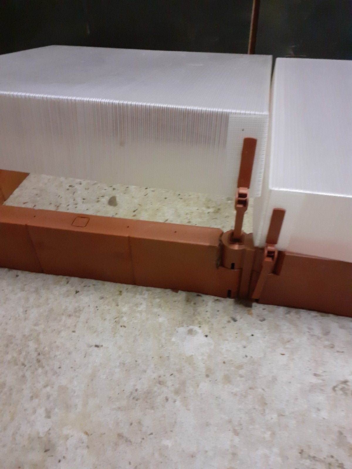 2 kweekbakken, Ophalen, Zo goed als nieuw, Kweekbak
