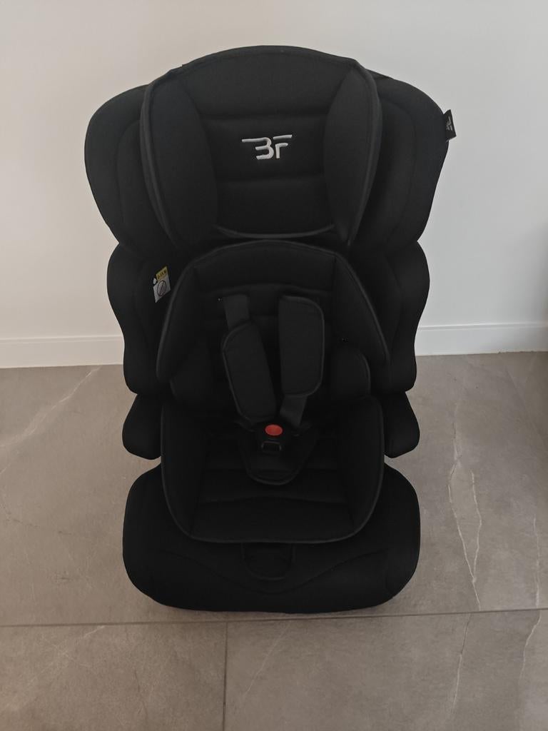 Bebies First Autostoel Grandtour i-Size Groep 1/2/3 – Zwart, Ophalen, Autogordel