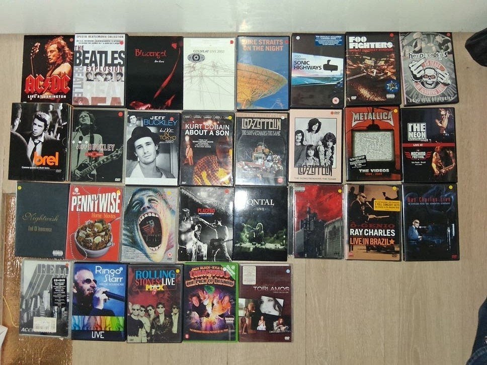 pakket muziek-dvd´s Rock, metal, Classics, uit te kiezen, Néerlandais, Enlèvement ou Envoi, Tous les âges, Comme neuf