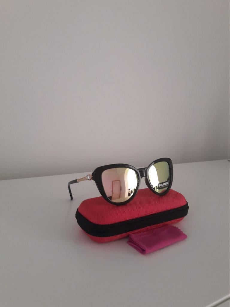 Jolie paire de lunettes polarisées pour femme, Ophalen of Verzenden, Bril
