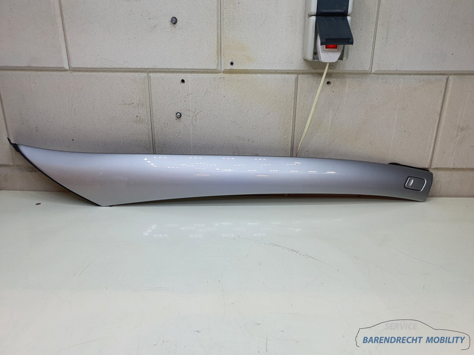 Mercedes R230 SL Klasse a-stijl astijl kapje kap raamlijst A, Autos : Pièces & Accessoires, Mercedes-Benz AG, Mercedes-Benz, Utilisé