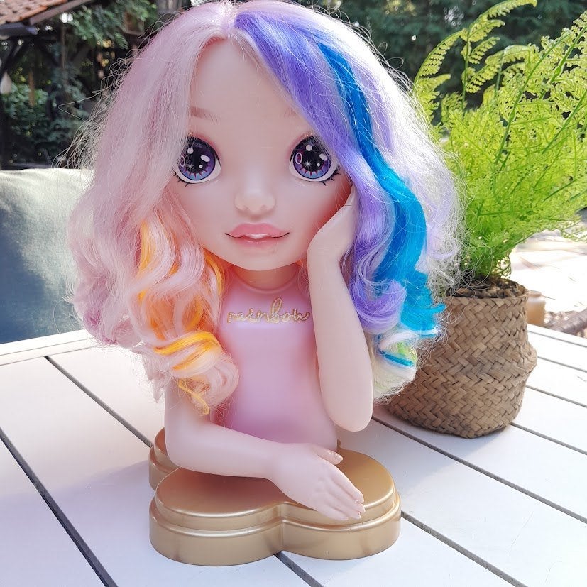 Rainbow high styling hoofd Bella Parker. 33 cm., Ophalen of Verzenden, Gebruikt, Overige typen