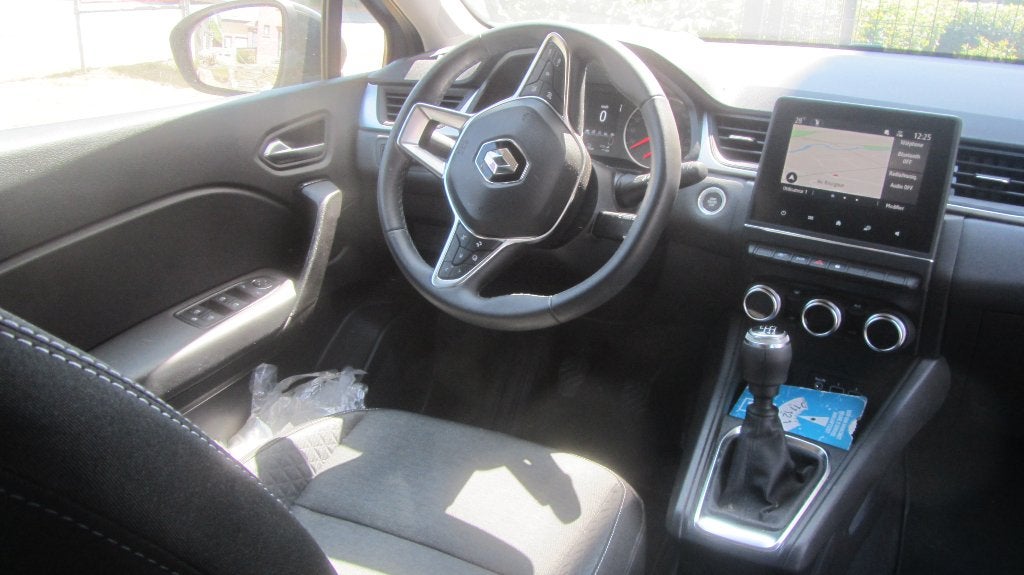Renault Captur de 2023 , 39500 kms, Argent ou Gris, Achat, Euro 6, Entretenue par le concessionnaire