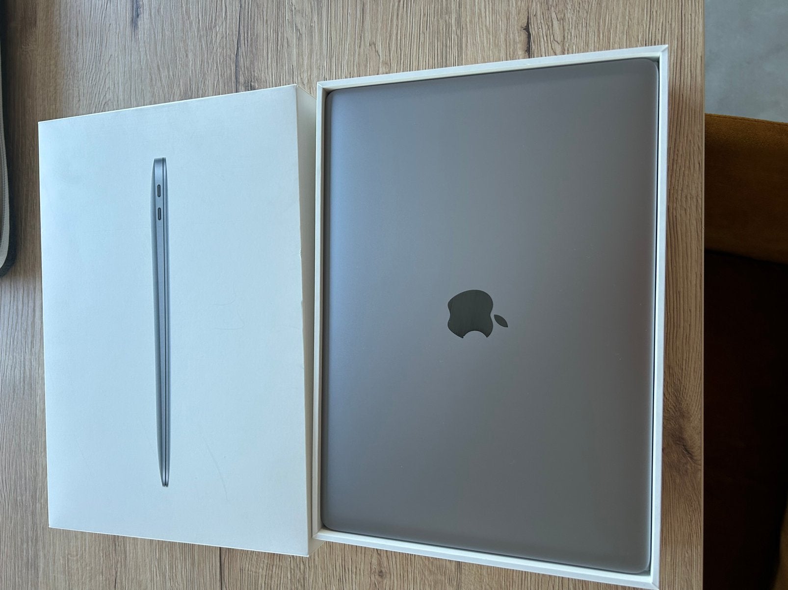 MacBook Air 13” 2020 – Intel Core i3 – 8 Go RAM – 256 Go, 13 pouces, Comme neuf, Enlèvement, SSD