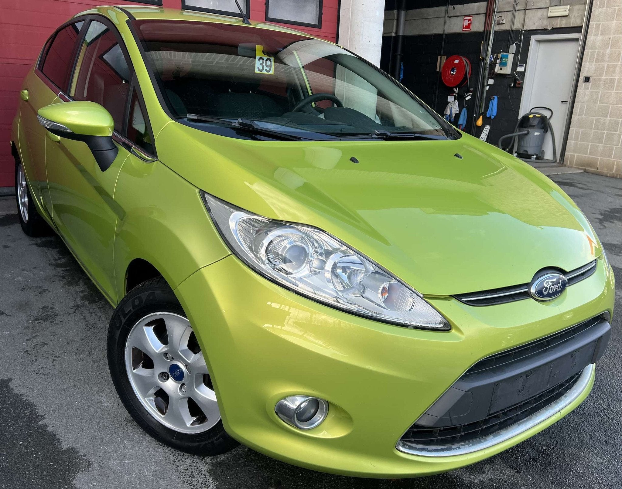 Ford Fiesta 1.6 TDCi Champions Edition DPF + CLIM, Euro 5, Achat, Entreprise, Boîte manuelle