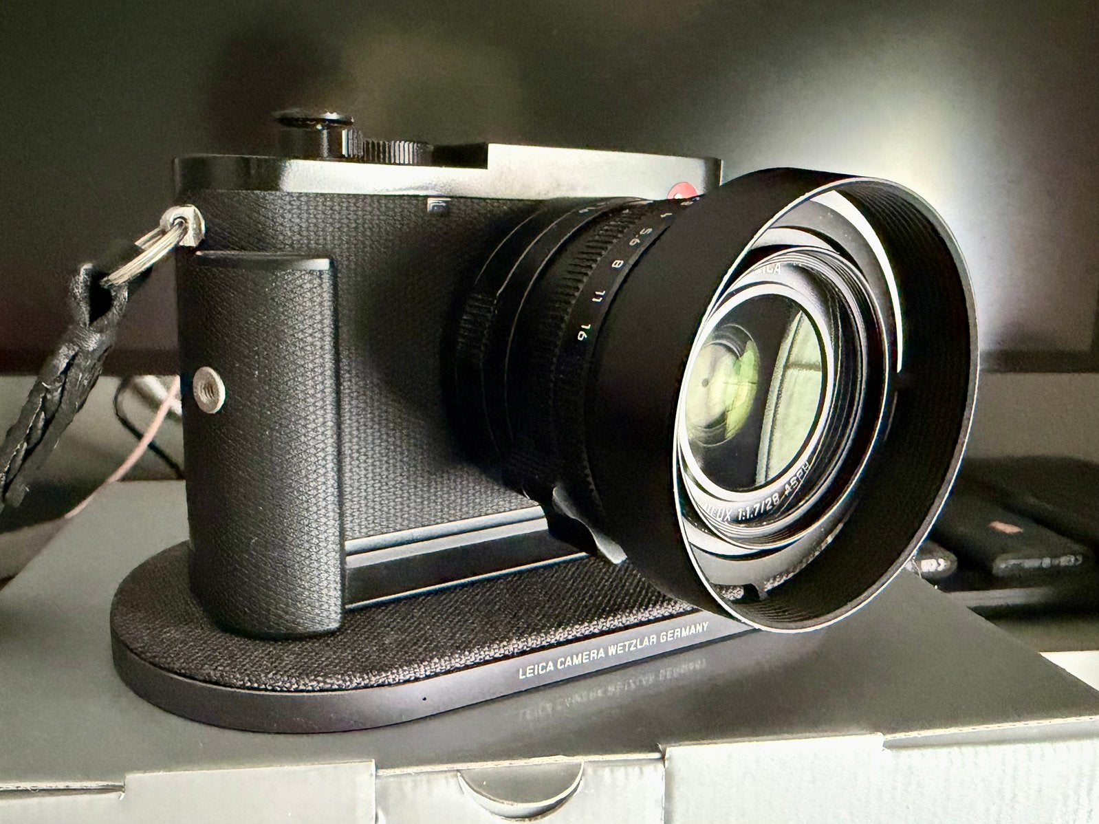 Leica Q3, Audio, Tv en Foto, Fotocamera's Digitaal, Ophalen of Verzenden, Zo goed als nieuw, Grip, Leica