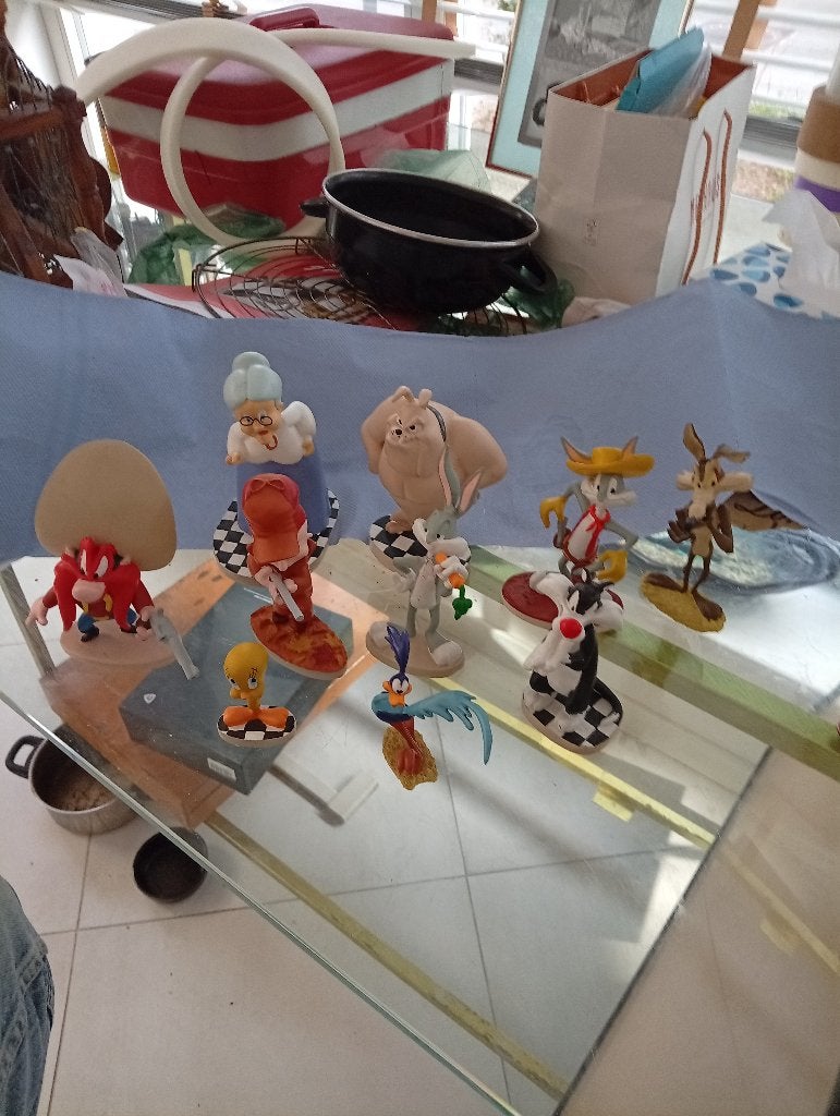 Looney Tunes family, Verzamelen, Ophalen of Verzenden, Looney Tunes, Zo goed als nieuw, Beeldje of Figuurtje