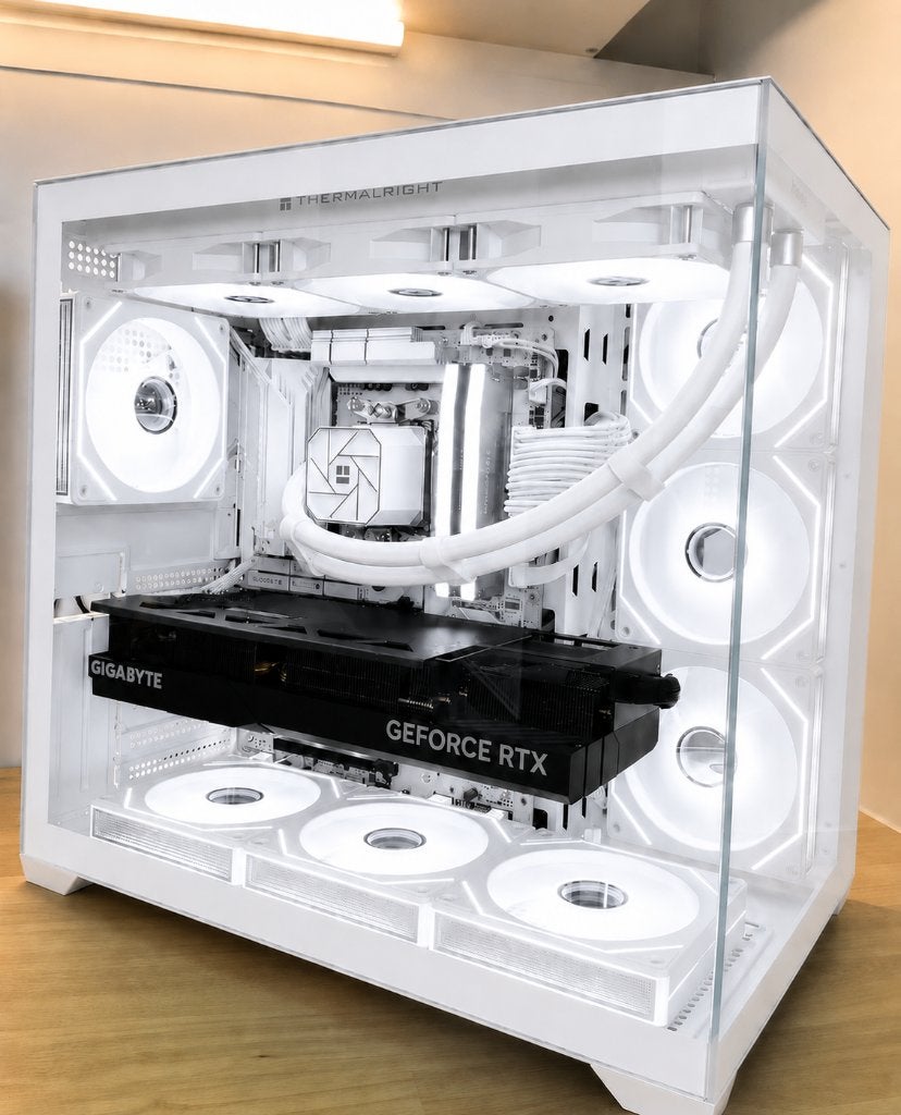 High - end Beast Custom Full White Gaming PC, Informatique & Logiciels, Ordinateurs de bureau, Neuf, 4 Ghz ou plus, SSD, 32 GB