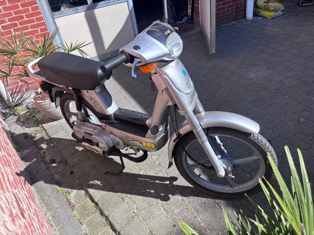 Piaggio Vespino F18 - nog geen 3000km - 2002 - 50cc-25 km/h, Fietsen en Brommers, Ophalen, Piaggio, Gebruikt, Klasse A (25 km/u)