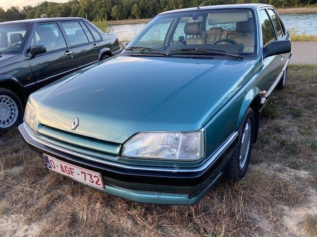 Renault 25 GTX, Autos, Oldtimers & Ancêtres, Particulier, Caméra de recul, Air conditionné, Android Auto, Apple Carplay, Climatisation automatique