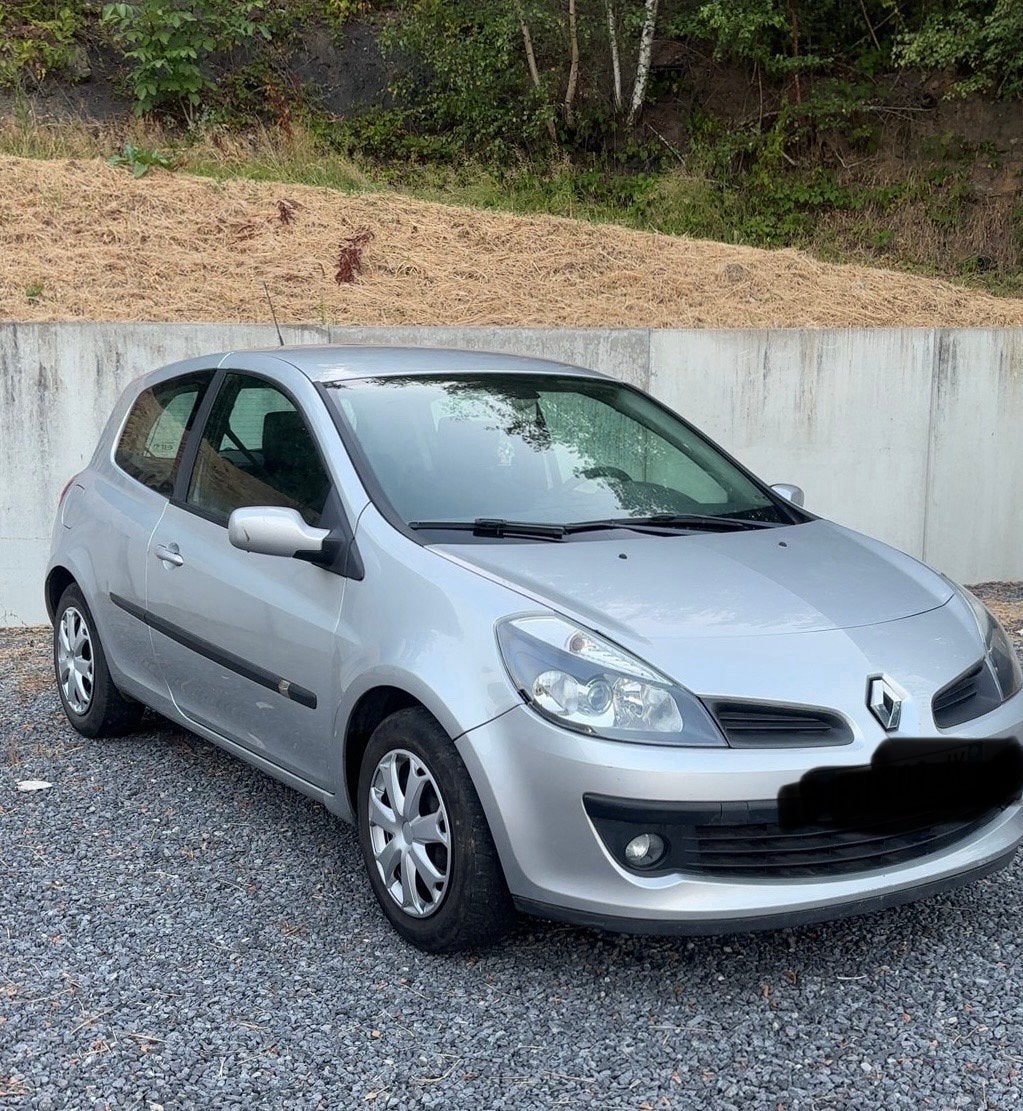 Renault clio3, Autos, Achat, Entreprise, Essence, Clio