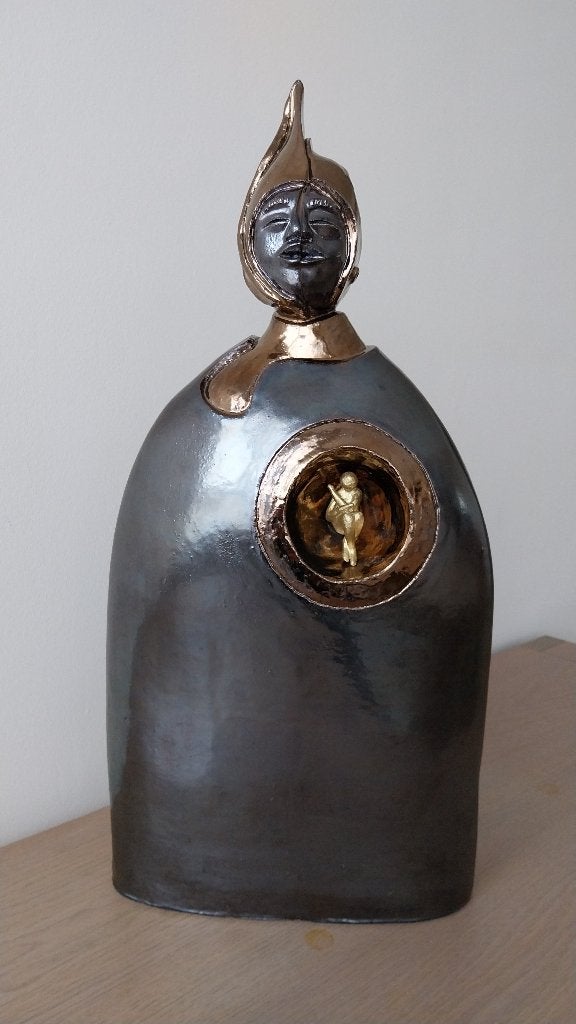 Beeld 'BODYGUARD' by Jan Van Damme, Ophalen, Beeld, Goud