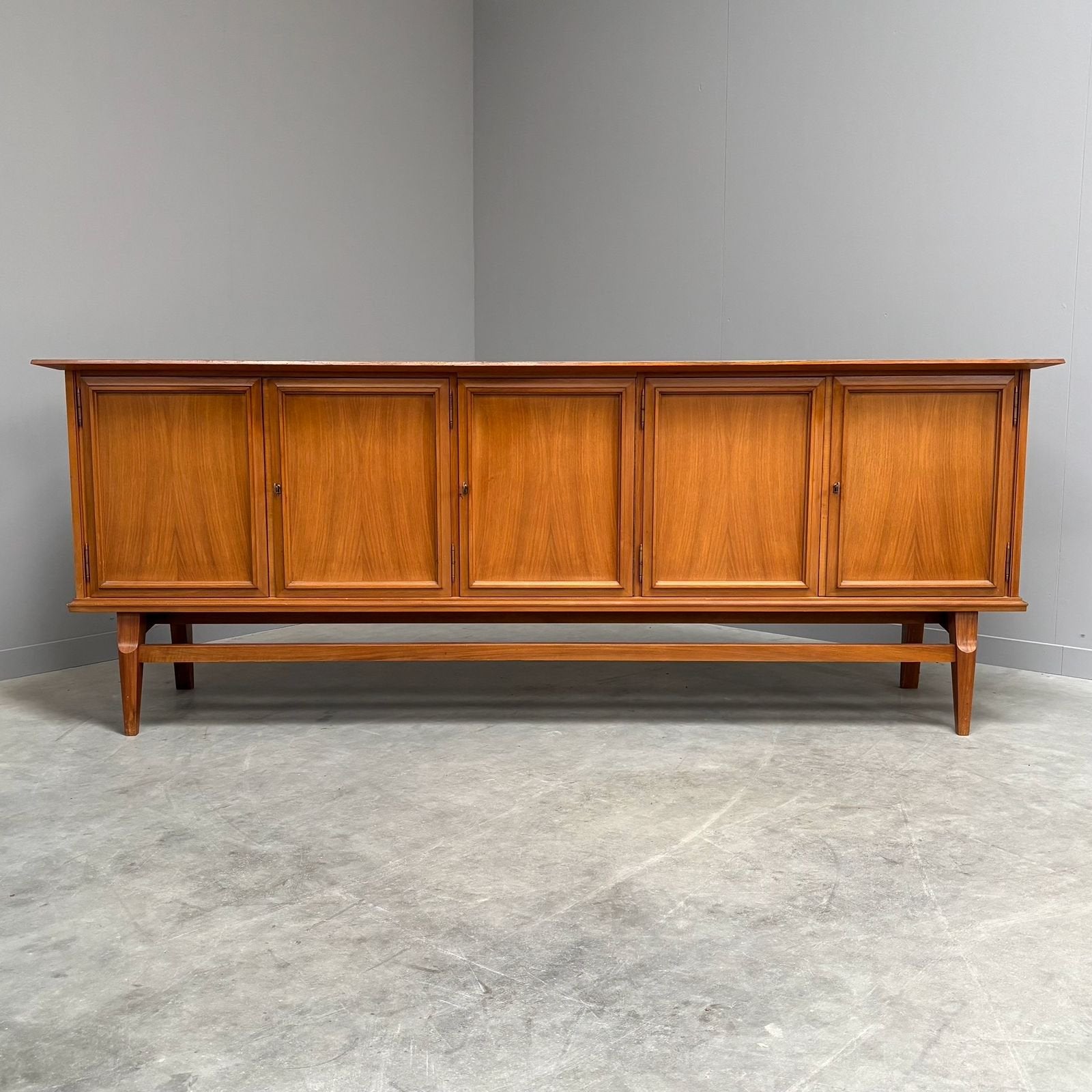 Buffet vintage des années 50, 60 et 70 sideboard, Maison & Meubles, 200 cm ou plus, Enlèvement, Utilisé, Mid centrury modern vintage design 60s 70s