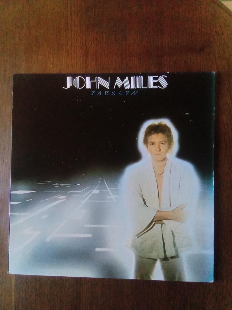 LP. John Miles, Enlèvement ou Envoi