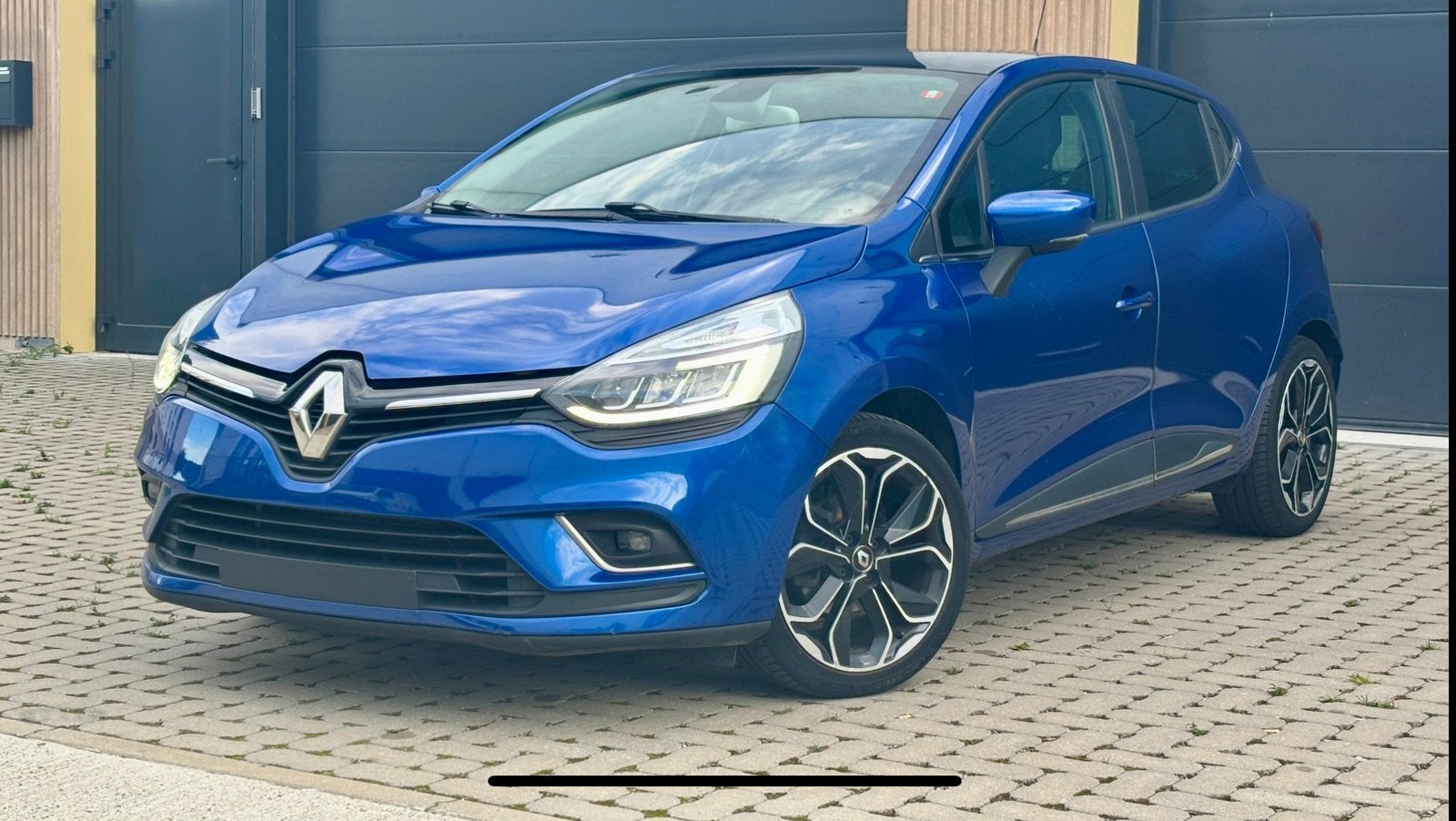 Clio Bose Edition, Autos, Cuir, Achat, Euro 6, Entreprise
