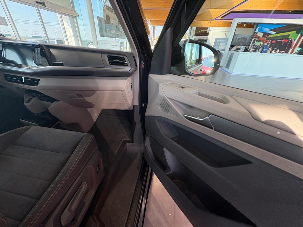 Volkswagen Multivan T7 Long California Long 2.0 TDi DSG 150, Auto's, Volkswagen, Multivan, ABS, Airbags, Airconditioning, Cruise Control