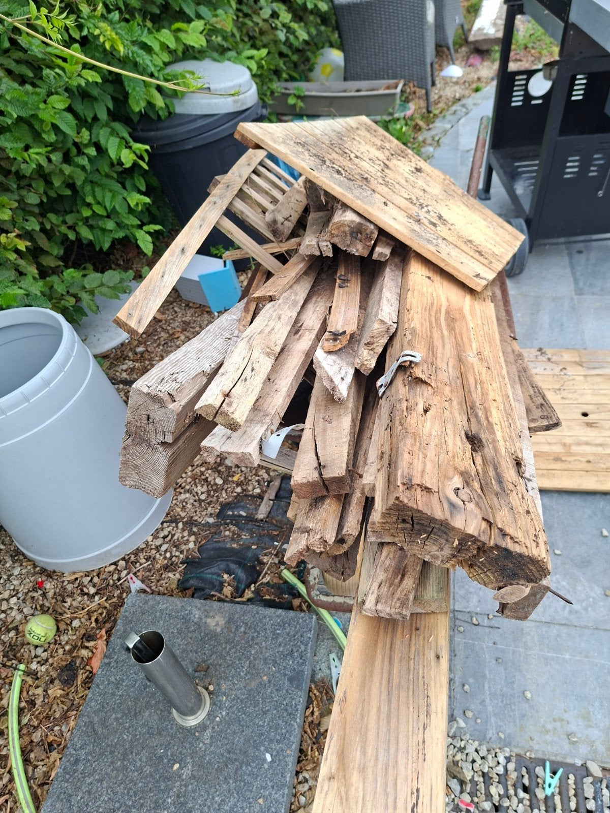 gratis hout af te halen oostkamp, Ophalen