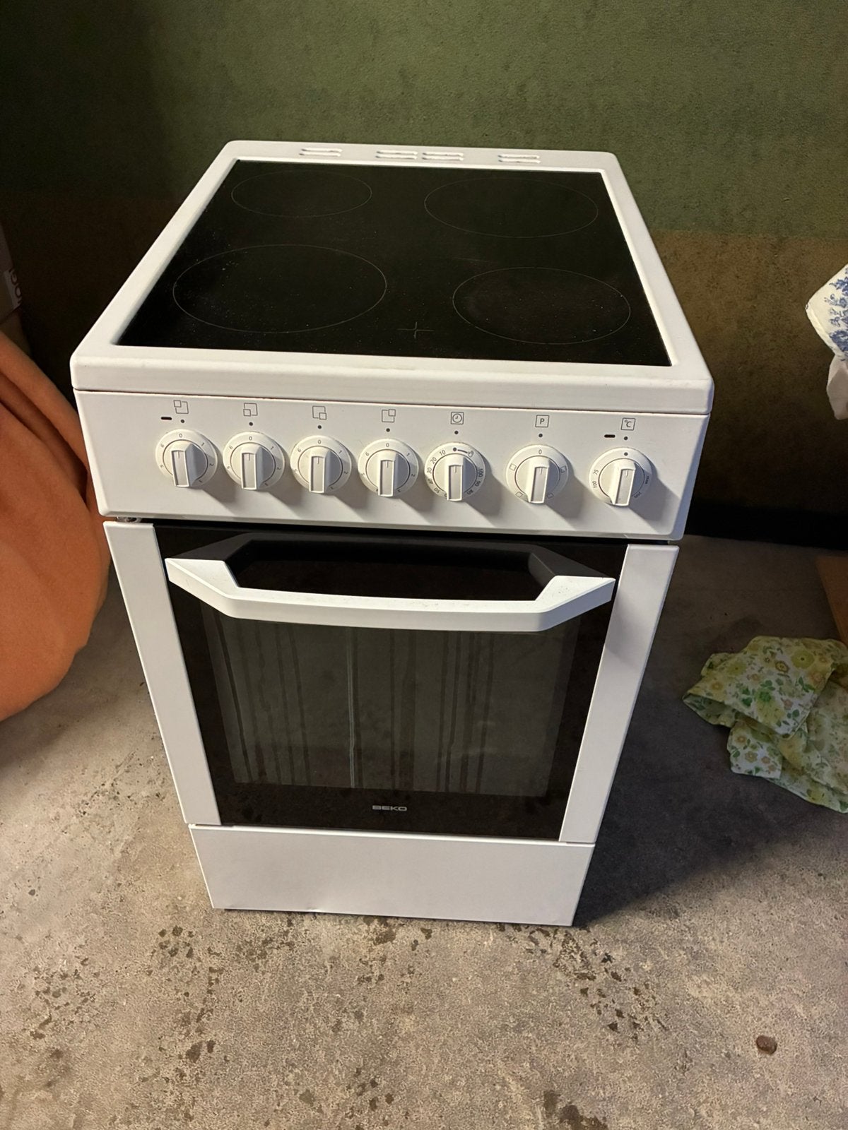 Beko kookfornuis, Elektronische apparatuur, Ophalen
