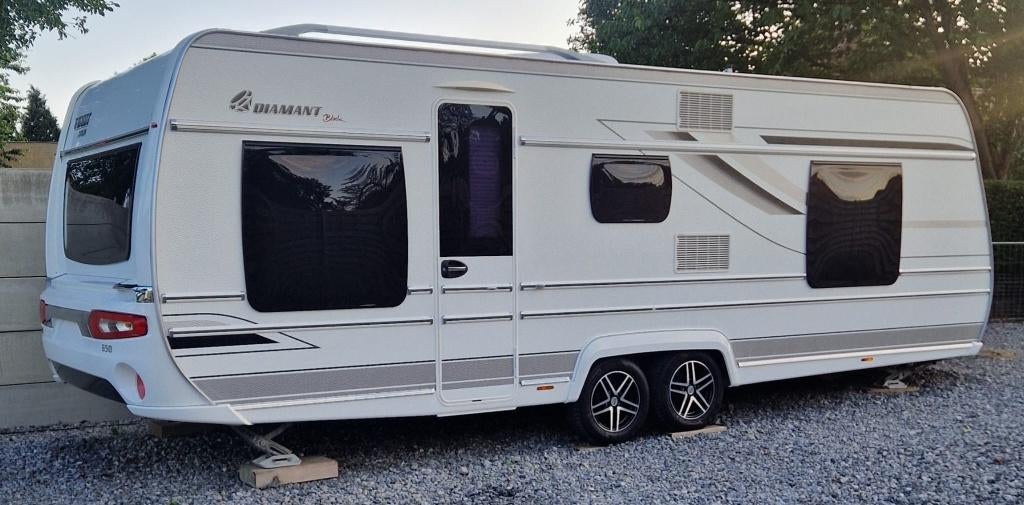 FENDT DIAMANT 650 CARAVAN/UITSTEKENDE STAAT/19.999€, Ringverwarming, Rondzit, Bedrijf, 1500 - 2000 kg