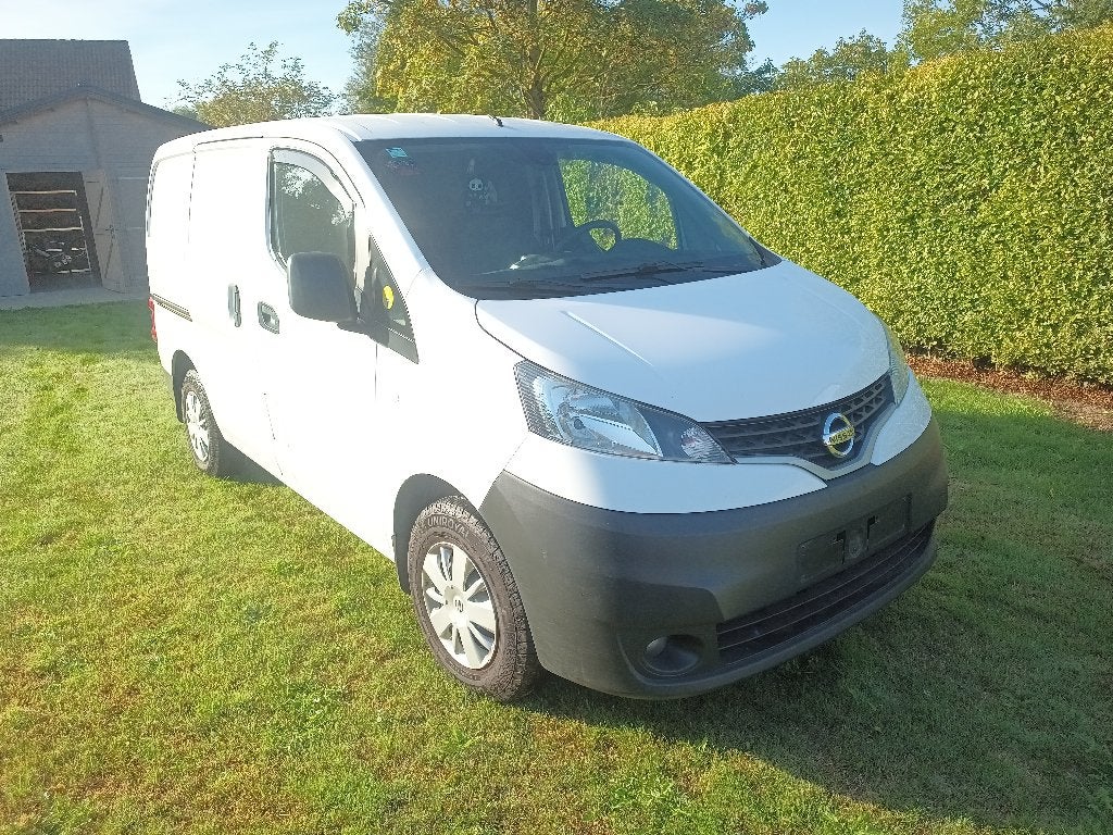 Nissan NV200 full option 1.5dci 83.500km lichte vracht, Auto's, Voorwielaandrijving, Zwart, 4 cilinders, Leder en Stof