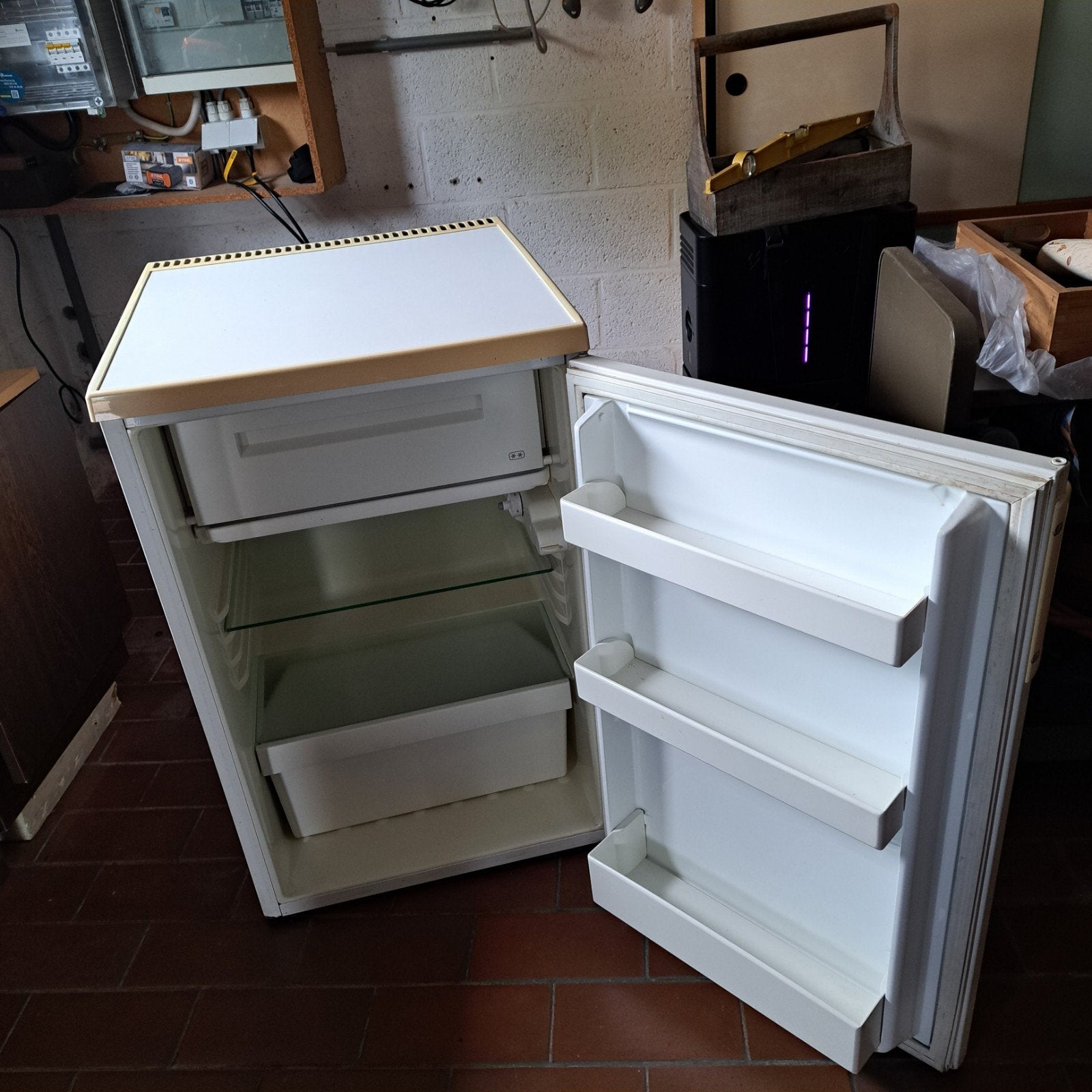 Table Frigo modèle Acec, Enlèvement
